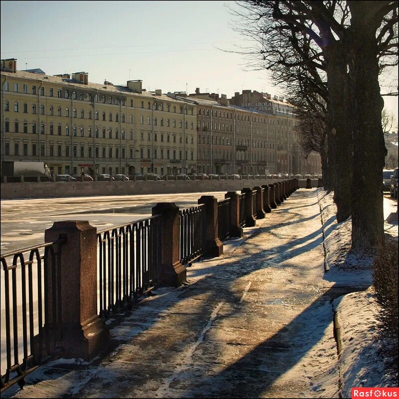 Санкт петербург марте отзывы. Весенний ледоход на неве. Санкт-петербург. Санкт петербург марте отзывы. Ноябрьский питер.