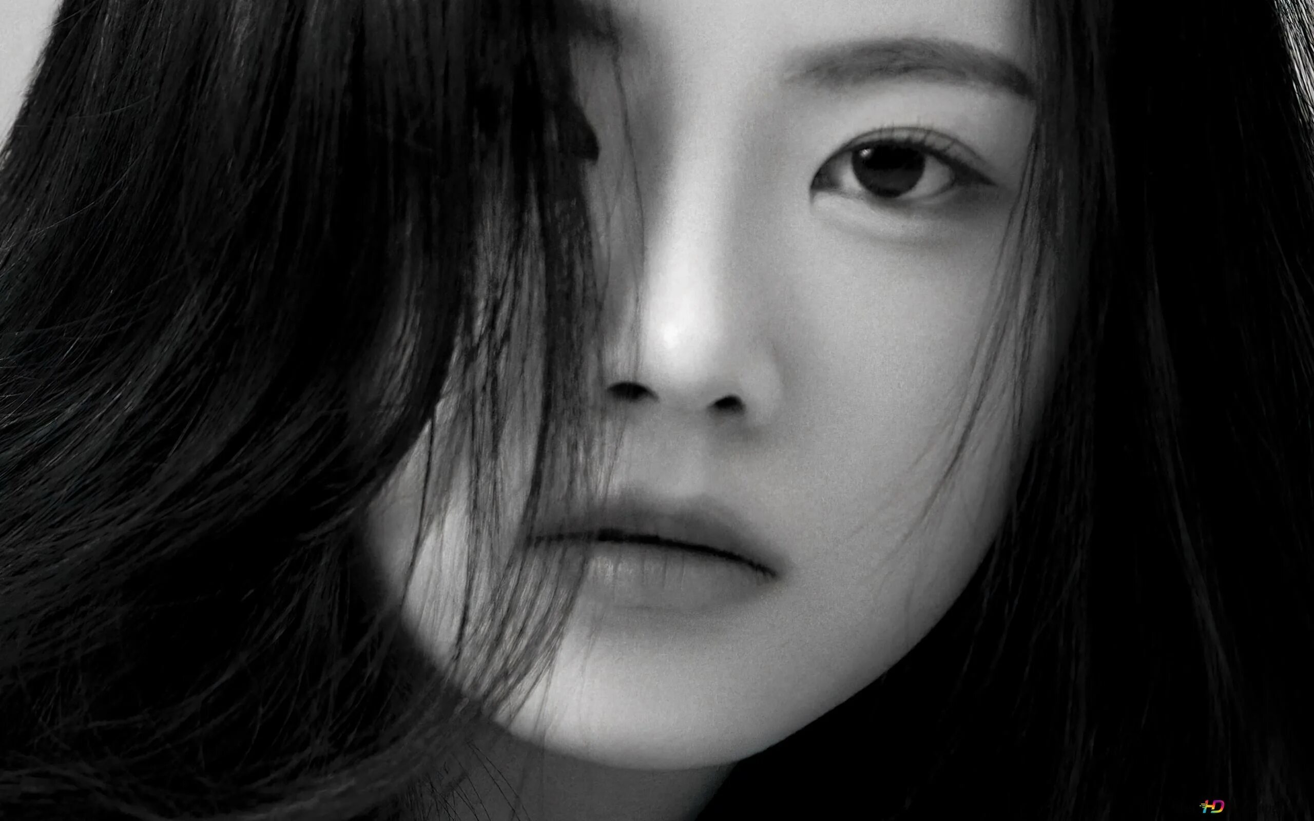 Фото cao lu. Ким гарам le serafim. Bai lu. Бай лу фильмография. Hong eunchae lesserafim.