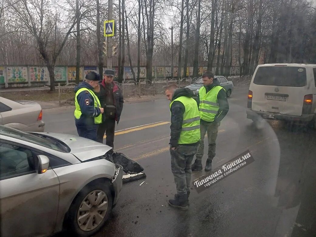 Кинешемец ру происшествия. Авария в кинешме сегодня. Происшествия в кинешме за последние сутки. Происшествия в кинешме за последние сутки. Происшествия в кинешме за последнюю.