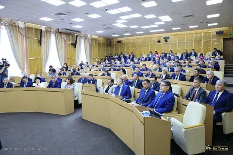 Комитеты и комиссии парламента