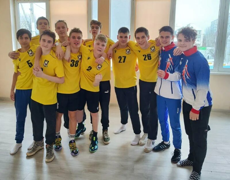 Кунцево гандбол 2009 девочки. Гандбол кунцево. Гандбол кунцево. Кунцево гандбол юность москвы. Гандбол в кунцево 2008.