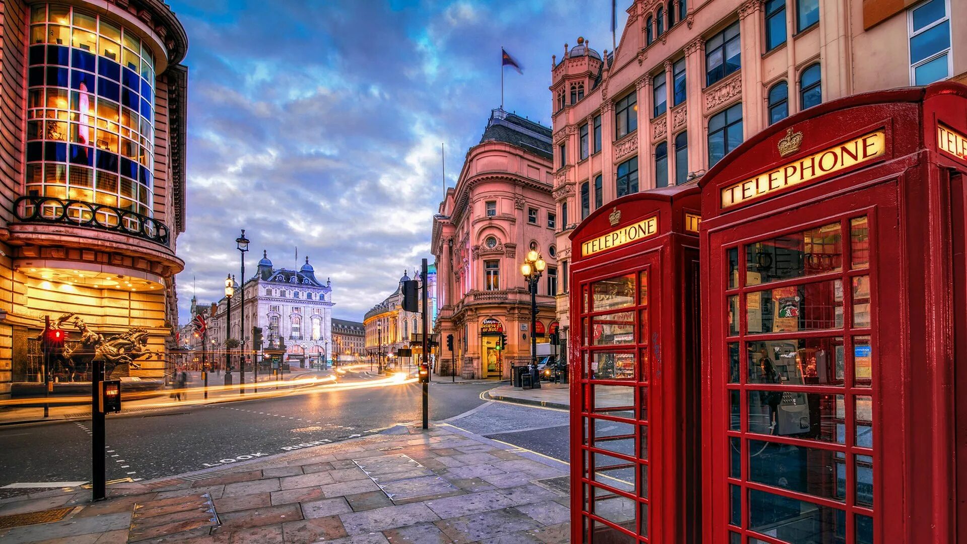 A place in britain. Лондон улица Болтонс. Англия Британия Великобритания. Английский (Лондон -Ливерпуль).