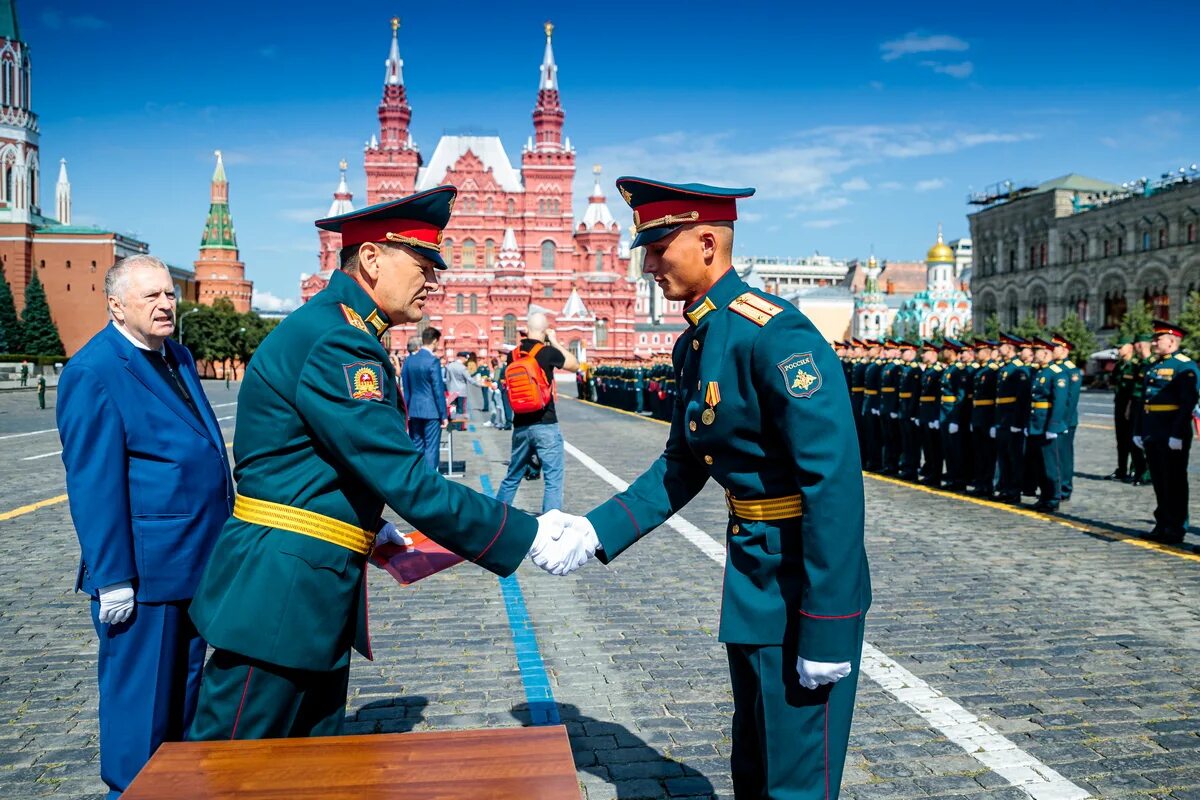 День молодого офицера