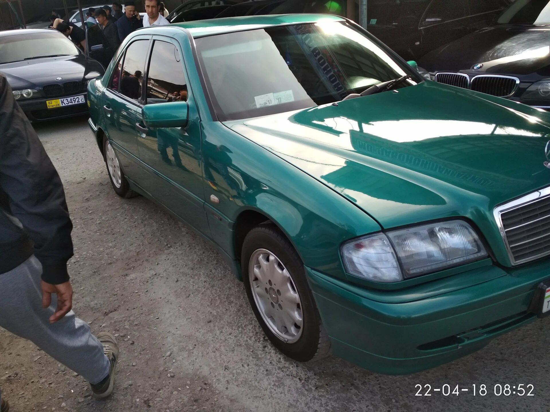 купюры таджикистана. евро на сомони. 1000 сомони. символ валюты таджикистана. деньги таджикистана 500 сомони.