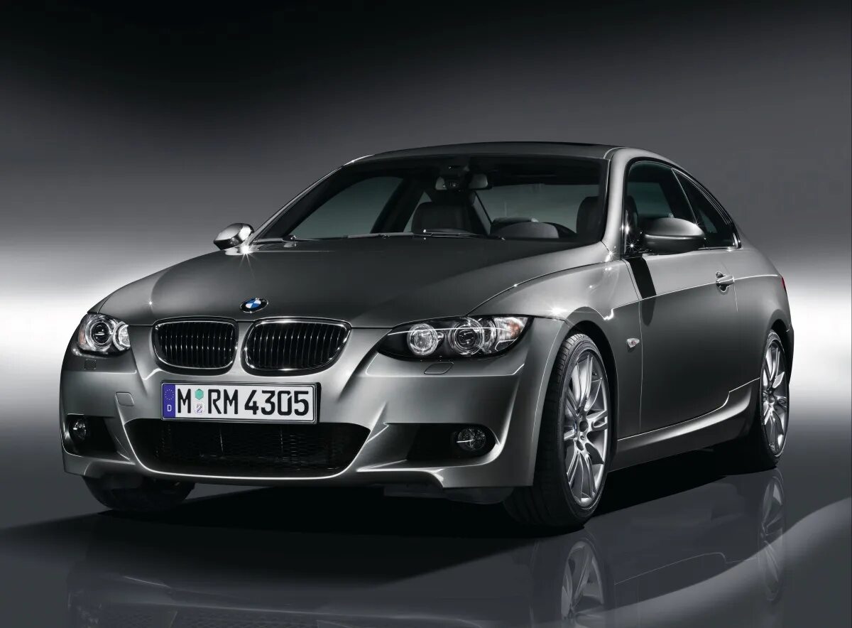 Cars bmw ru. BMW 3 Series e92. BMW 3 Series e92 Coupe. BMW m3 e92. BMW e92 Coupe m пакет.