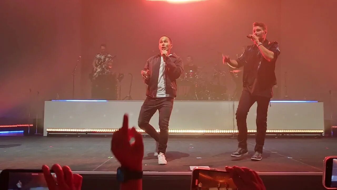 Big time rush window down. Big time rush логан 2025. big time rush концерты. big time rush - windows down. city is ours big time rush.