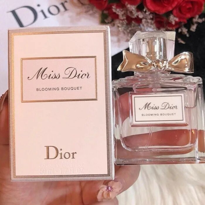 Купить диор букет. Dior Miss Dior Blooming Bouquet. Диор Блуминг букет черри. Miss Dior Cherie Blooming. Miss Dior Cherie Blooming Bouquet.