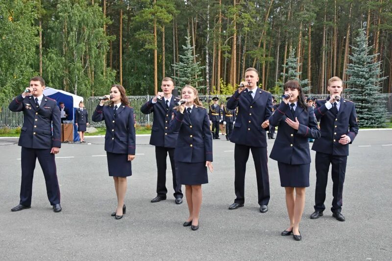 Институты мвд россии екатеринбург. ЕКБ институт МВД. Уральский юридический институт МВД РФ. Академия МВД ЕКБ. Уральский юридический институт МВД ЕКБ.