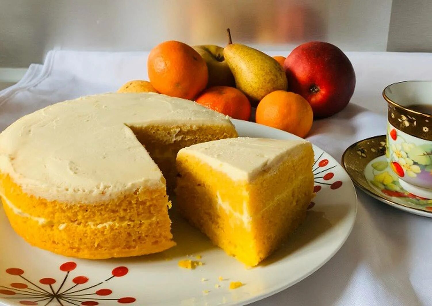 Домашний тортик к чаю. Быстрая и простая выпечка к чаю. Бисквит к чаю быстро. Бисквит. Бисквит к чаю.