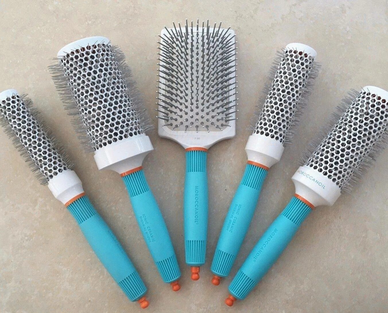 Ceramic brush. Брашинг moroccanoil 55. moroccanoil щетка лопатка ceramic+ion. moroccanoil расческа. moroccanoil брашинг ceramic+ion cl55.