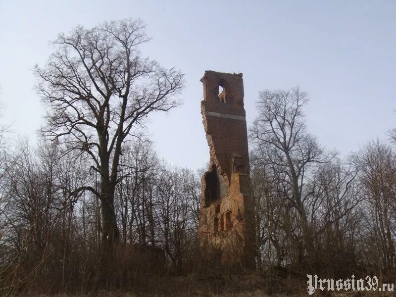 Корнево калининградская. Кирха в Корнево. Посёлок Корнево Калининградская. Поселок Корнево Багратионовский район Калининградской области. Кирха в Корнево Калининградская область.