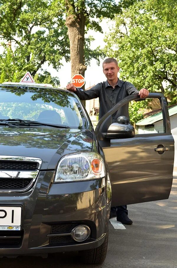 хороший отзыв в автошколу. отзыв автошколе и инструктору. образец отзыва об автошколе. отзыв в автошколу пример. написать отзыв о автошколе и инструкторе.