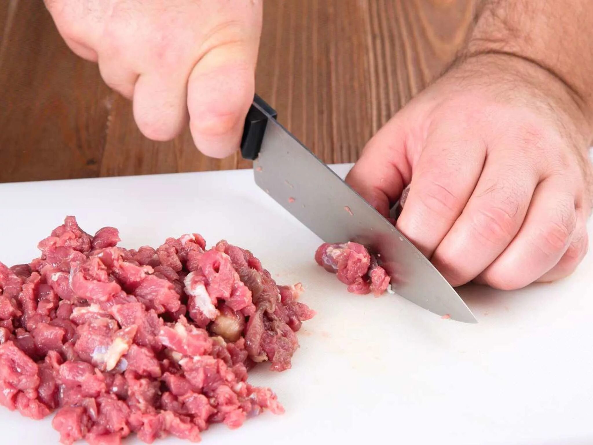 Нарезанное мясо как называется. Мелко нарезанное мясо. говядина мелко нарезанная. мелко нарезанная свинина.