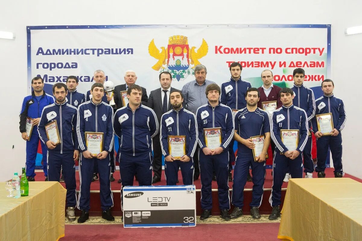 37 собрание депутатов ставрополь. Комитет по госзакупкам подлесная. Комитет по физической культуре и спорту ставрополь. Комитет культуры ставрополь. Комитет спорта ставрополь.