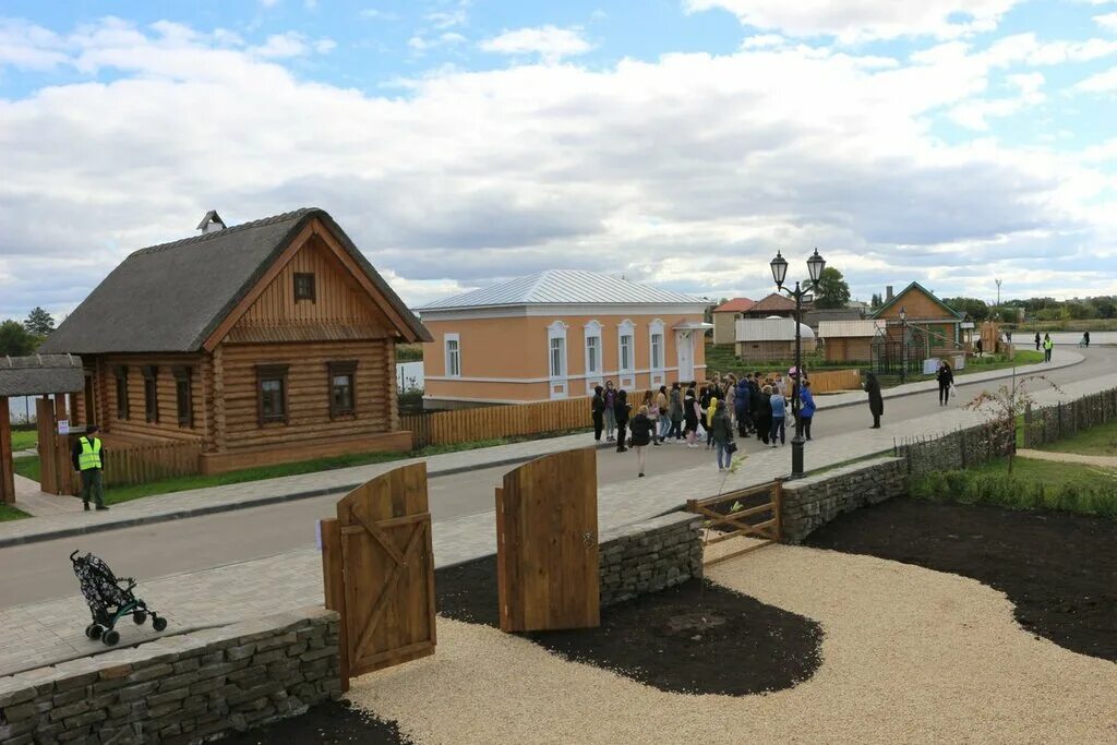 Этнопарк самара волгарь. Этнопарк дружбы народов. Этнокультурный комплекс парк дружбы народов самара. Парк дружбы народов самара волгарь. Этно парк самара.