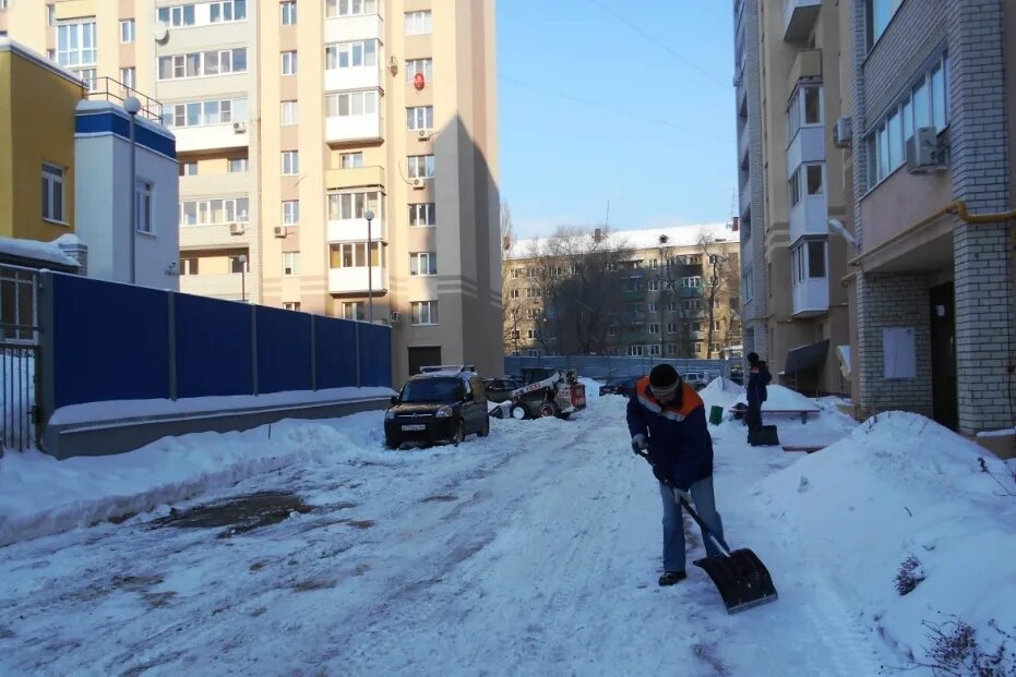 зимнее благоустройство территории. требуется грузчик. работа грузчик. работа в заводском районе с ежедневной. упаковщик вахта с проживанием и питанием.