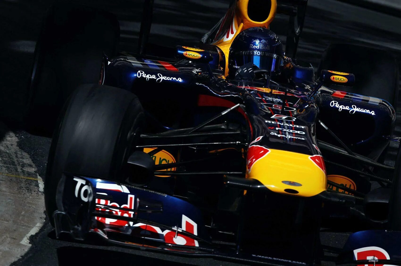 Red bull mobile. Red bull rb6. Red bull f1. Red bull Racing rb6. Red bull 2010 Monaco.