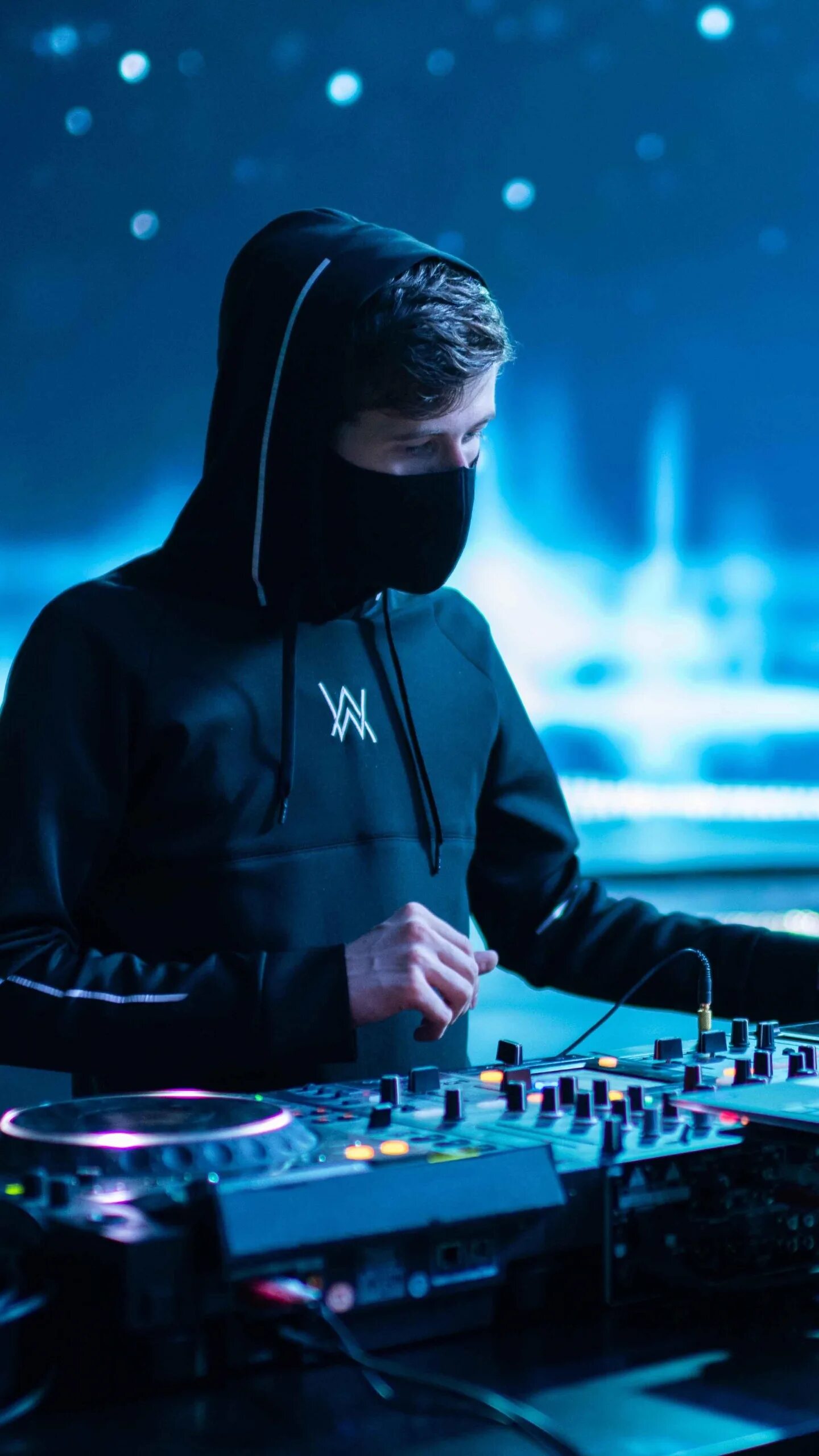 Alan Walker.