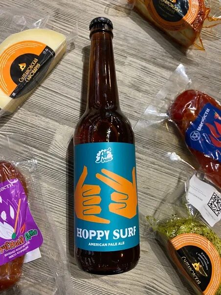 Af Brew Hoppy Surf. Пиво АФ Брю Hoppy. Пиво АФ Брю Хоппи серф 0.33. Hoppy Surf apa пиво.