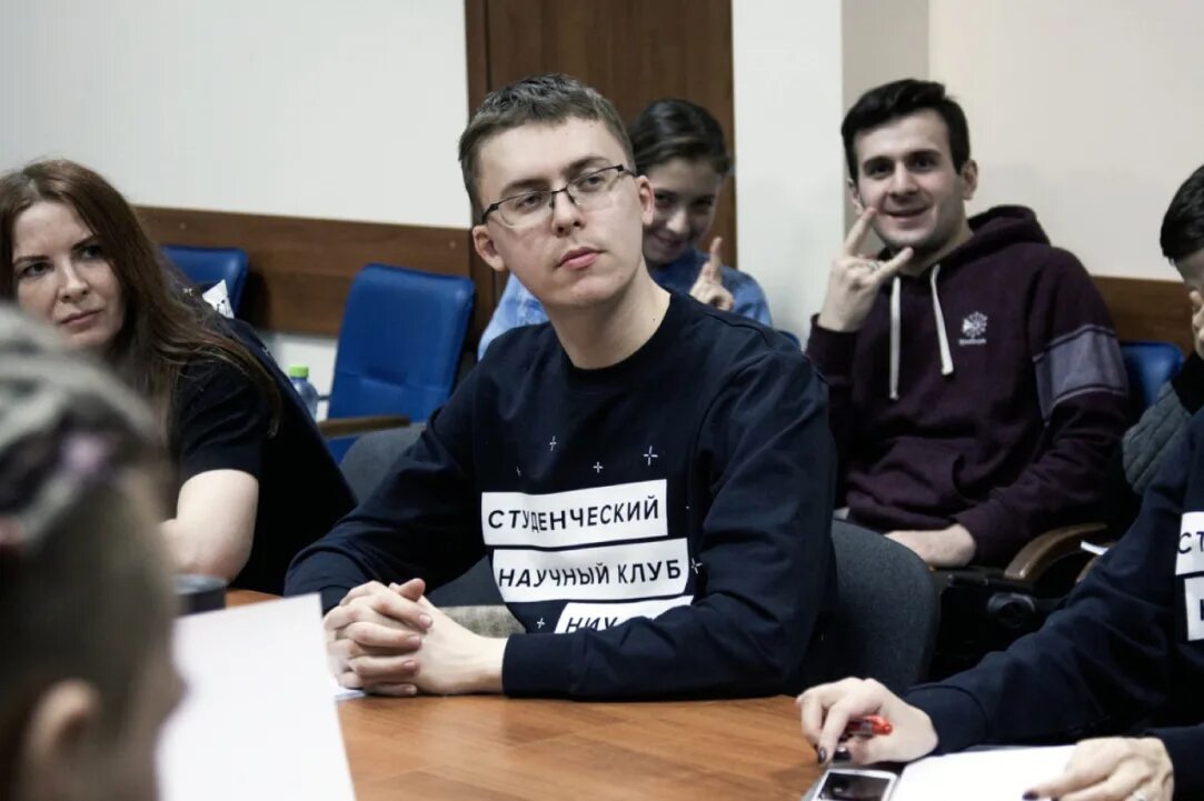 Студенческий центр вшэ. Научный клуб. клуб научный в вуз. студенческие исследования. бизнес инкубатор ниу вшэ.