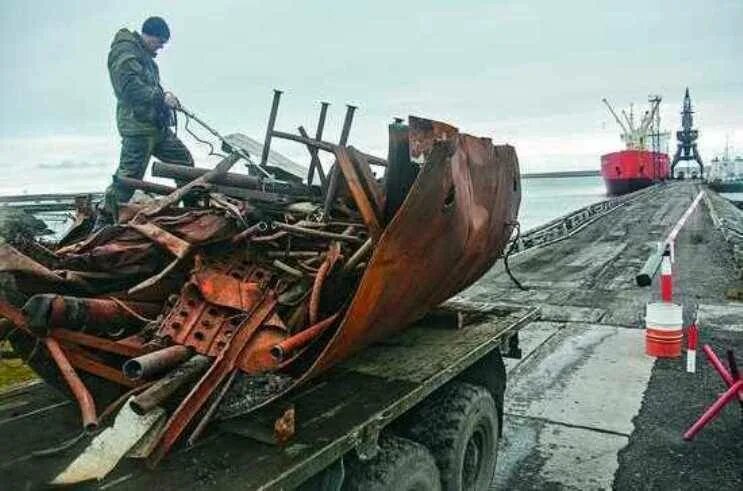 Военный отход. Металлолом на севере. Металлолом в Арктике. Очистка Арктики. Уборка Арктики от мусора.