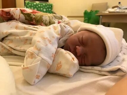 С какой желтушкой выписывают из роддома новорожденных