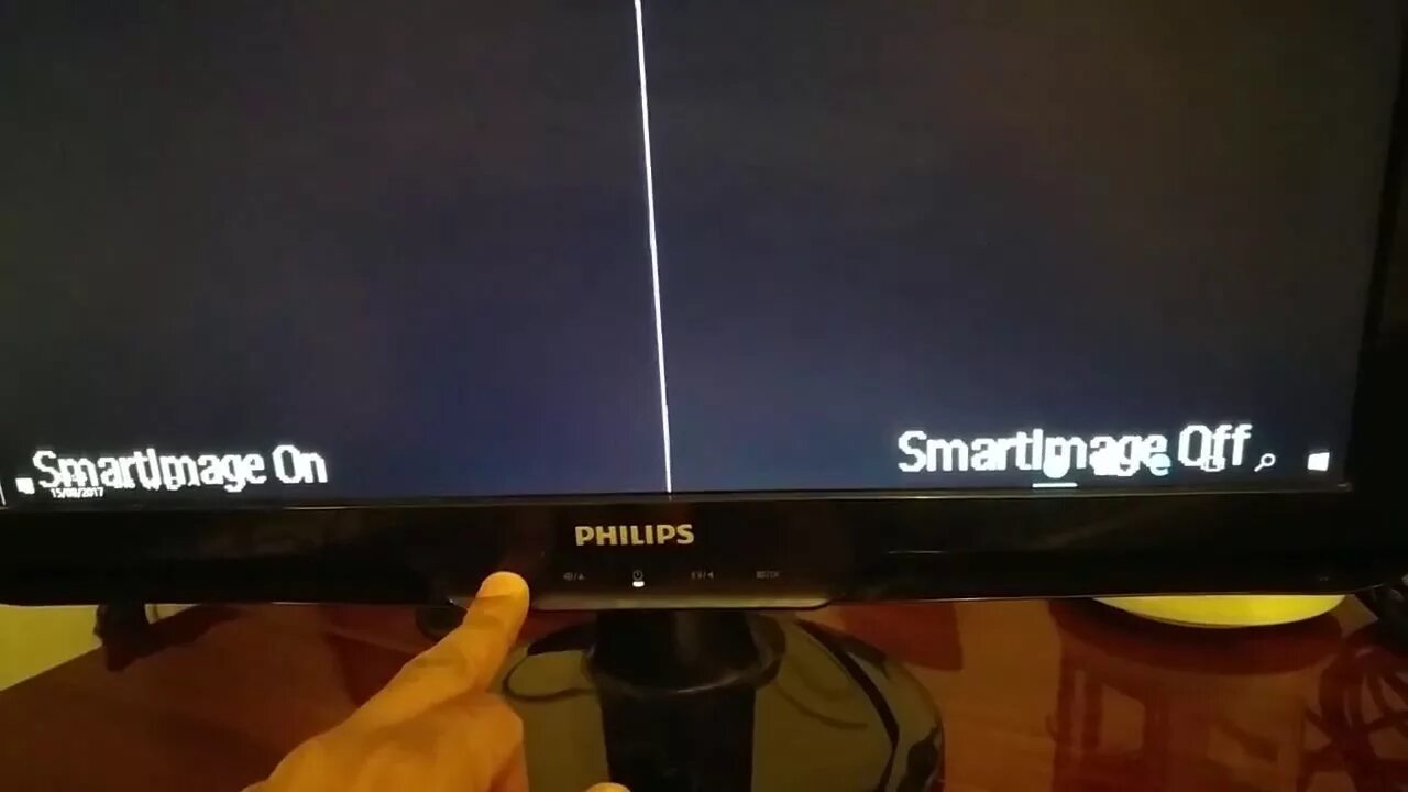 Что значит филипс. Монитор Филипс SMARTIMAGE off. SMARTIMAGE кнопка на мониторе Philips. Кнопка SMARTIMAGE на мониторе. Кнопки монитора Филипса на мониторе.