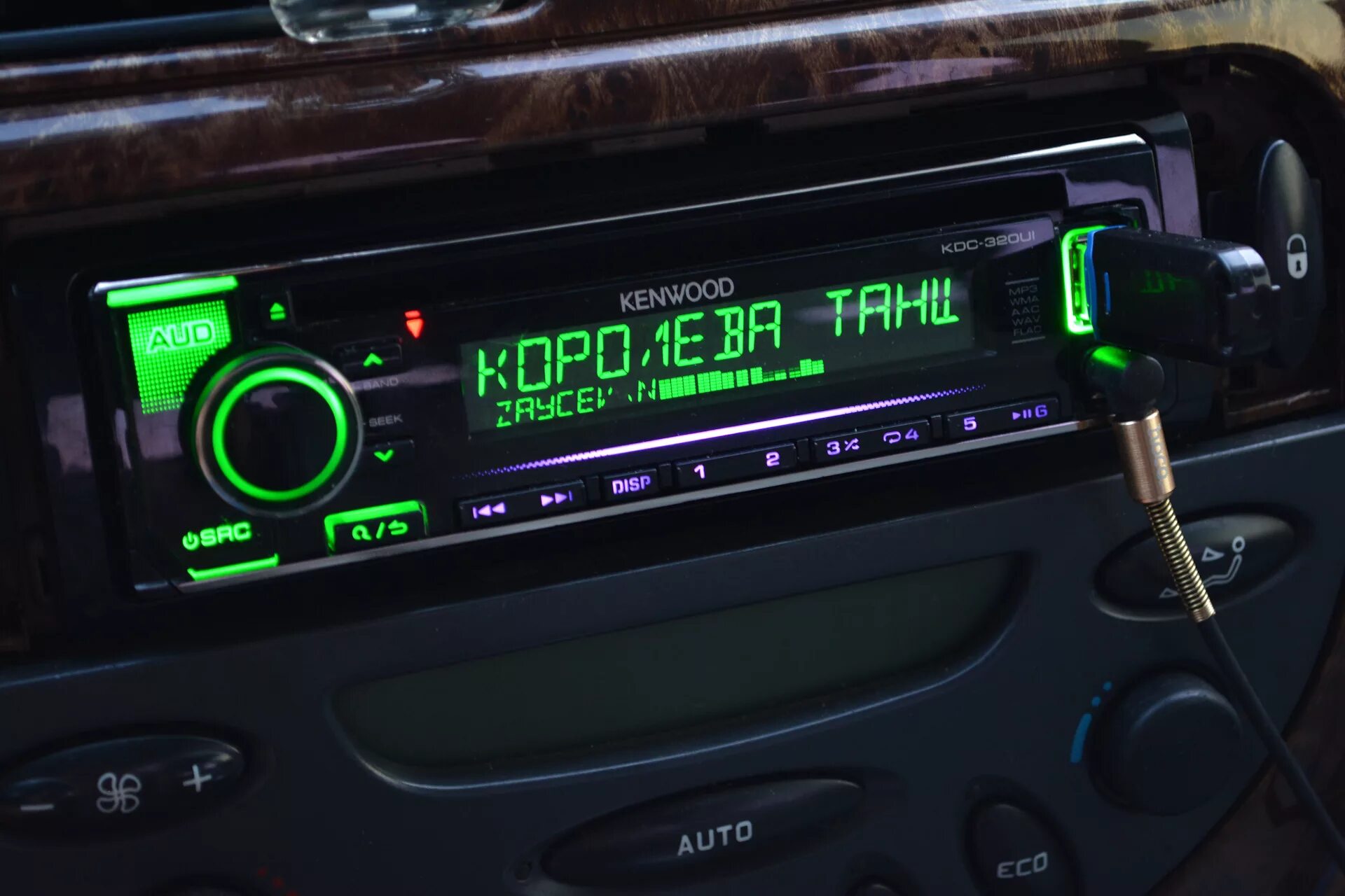 Kenwood KDC-320ui. Процессорная магнитола Kenwood. Kenwood магнитола 1din процессорная. Автомагнитола Кенвуд KDC 320ui. Рейтинг автомагнитол 1