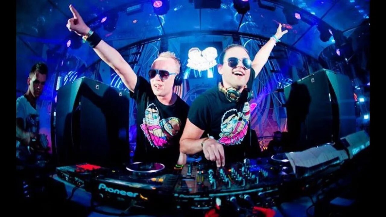 Da tweekaz. Tweekaz d. Moskau da tweekaz. Da tweekaz. X.