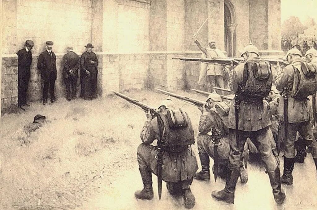 Как называется расстрел. Немцы в бельгии 1914 расстрел. бельгийские солдаты 1914. солдат бельгии 1914. зверства немцев в бельгии 1914.