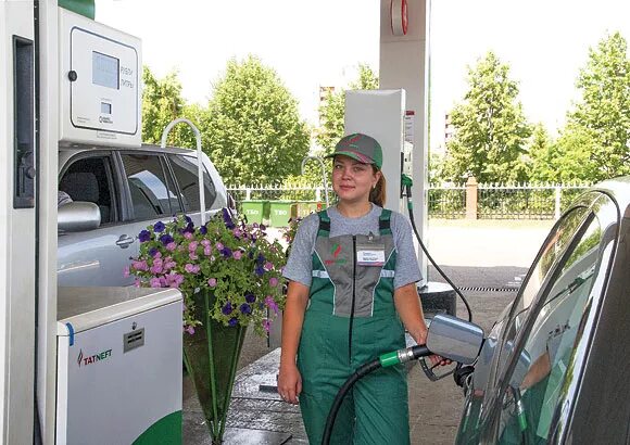 Заправщики татнефть. Оператор азс татнефть. оператор азс башнефть. спецодежда заправщика татнефть. спецодежда заправщика азс bp.
