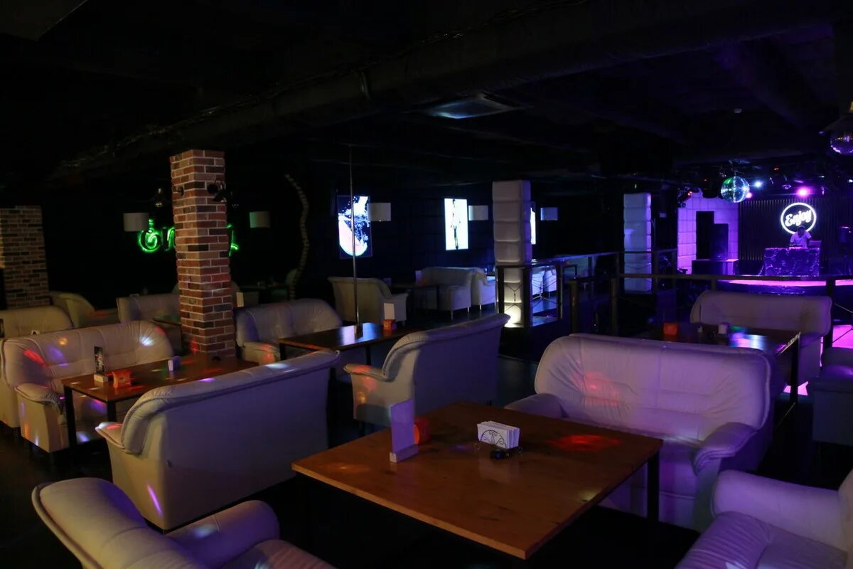 Enjoy клуб. Enjoy night клуб москва. Клуб энджой москва. Клуб ксении милас. Lounge bar enjoy выхино.