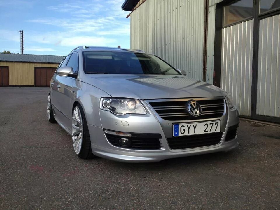 Volkswagen Passat b6 r-line. Фольксваген Пассат б6 r line. Passat b6 r line. Фольксваген Пассат б6 универсал р лайн.