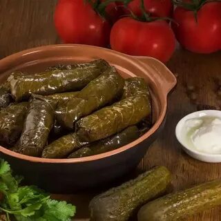 Фарш в виноградных листьях как называется грузинское