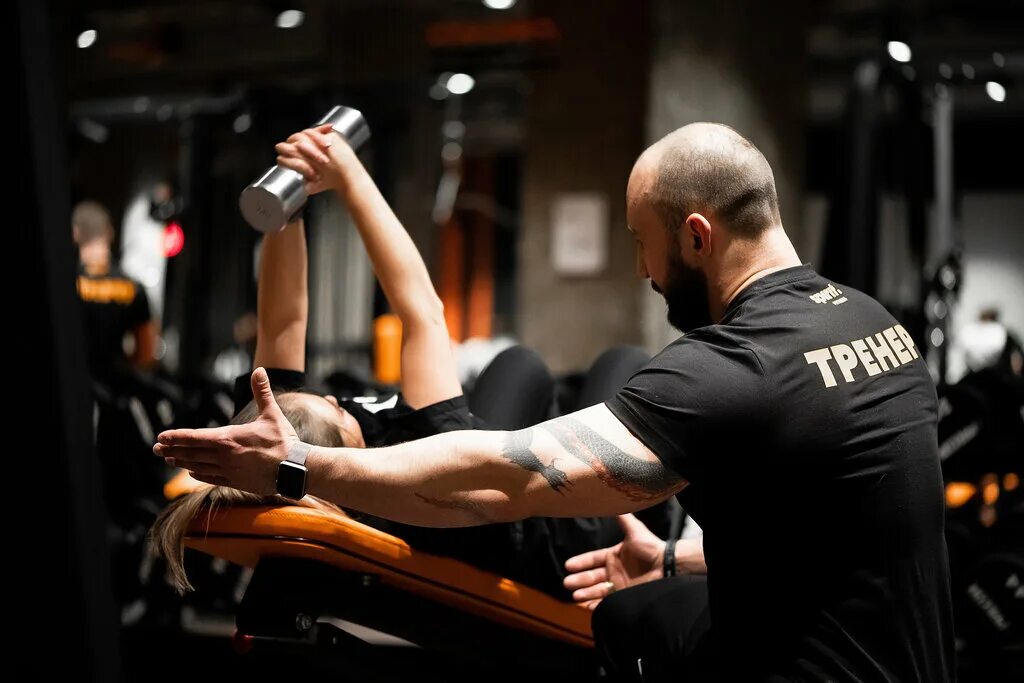 фитнес клуб. фитнес реутов. спирит фитнес тренера. персональные тренировки в тренажерном зале. спирит фитнес.