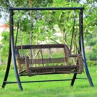 Плетение ротангом качели
