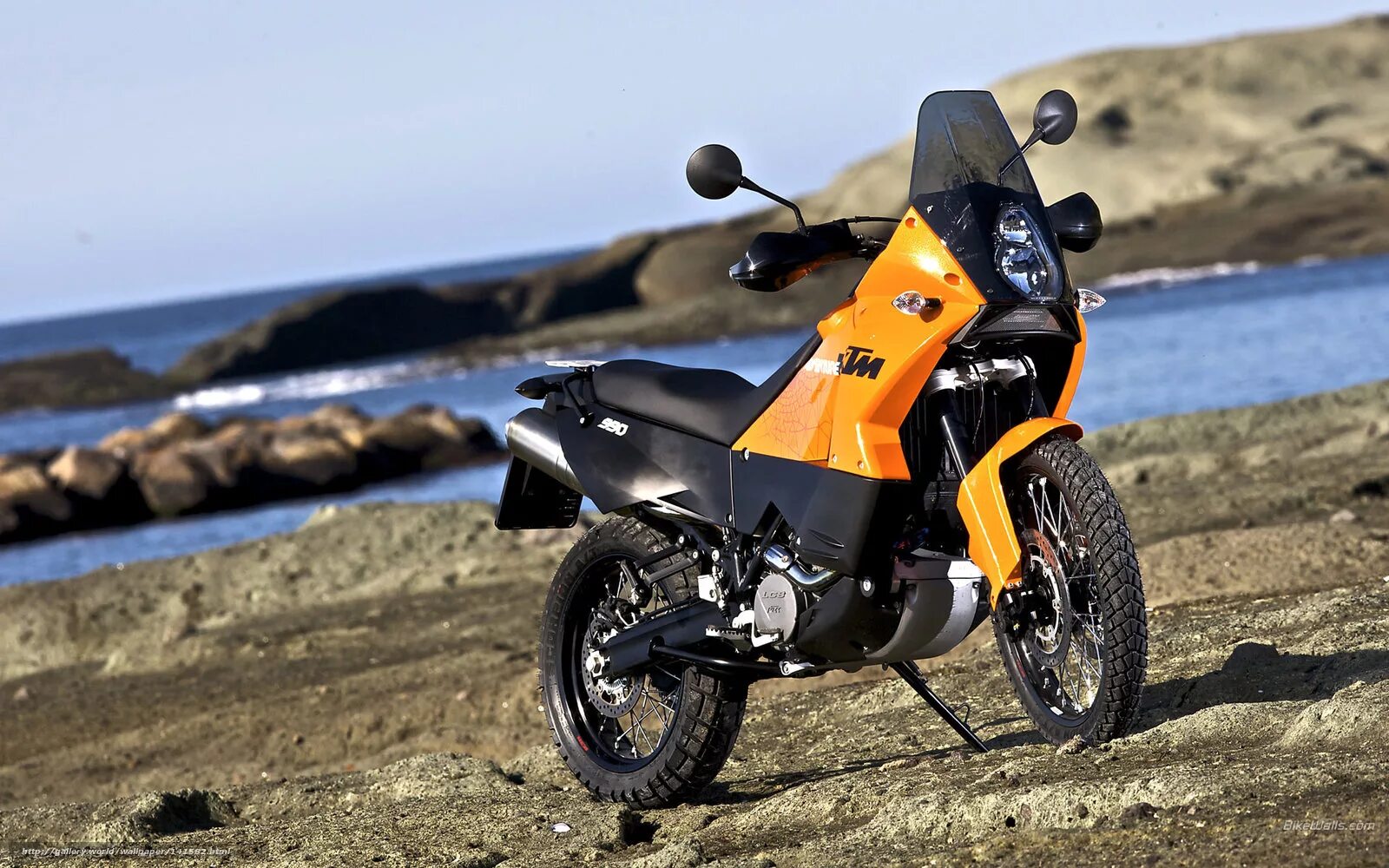 Ktm adventure отзывы. Ktm 990 adventure. Ктм эндуро 990. Мотоцикл ктм 990 адвенчер. Ktm 990 adventure dakar.