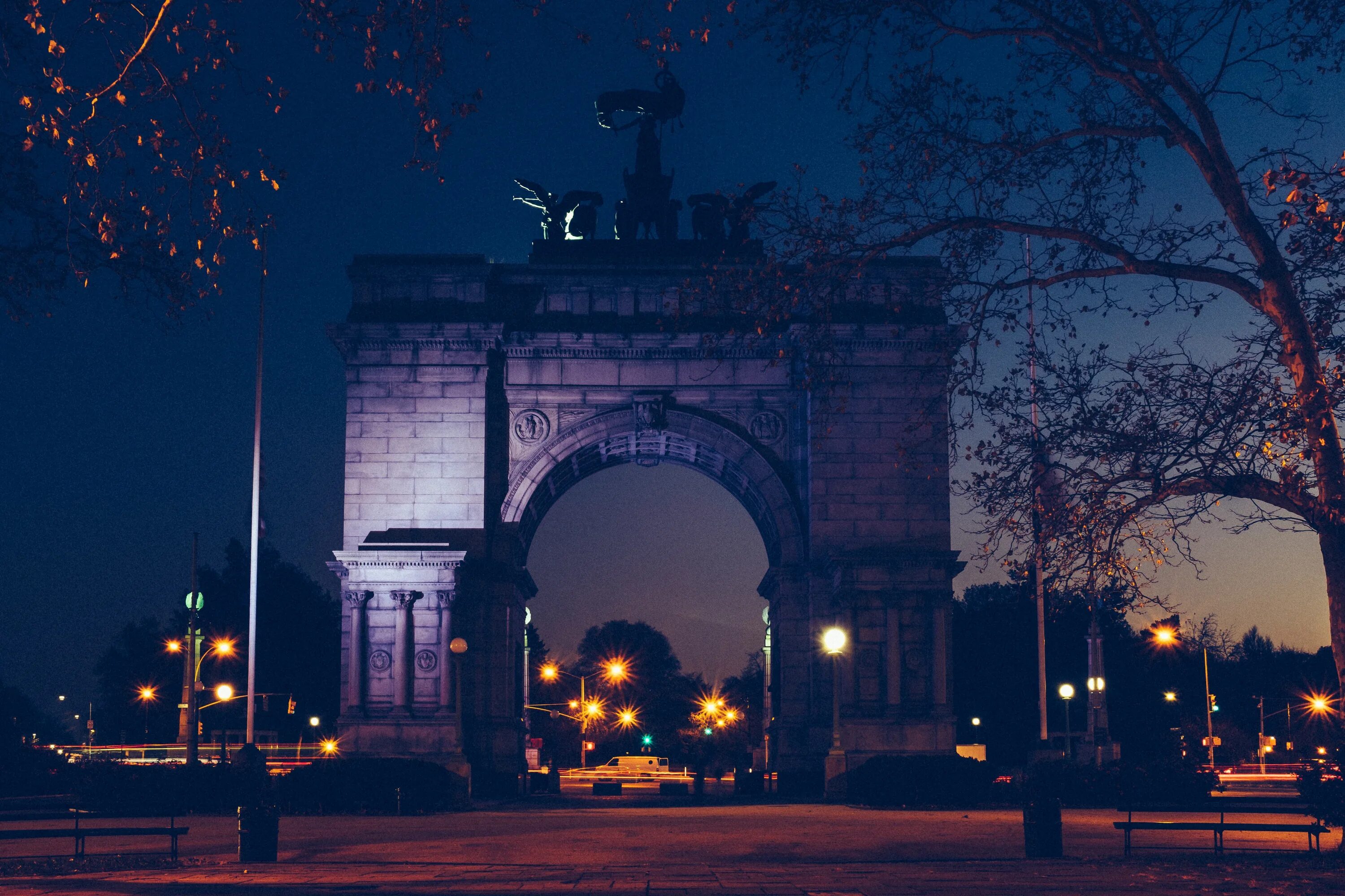 Арка сити. Триумфальная арка Благовещенск. Гранд-АРМИ-Плаза (Бруклин). Триумфальная арка в Лондоне. Триумфальная арка Курск.