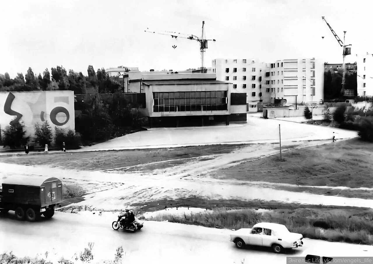 Посёлок Приволжский Энгельс. ДК Покровский Энгельс. Энгельс 1990 год. Энгельс 2000 год.