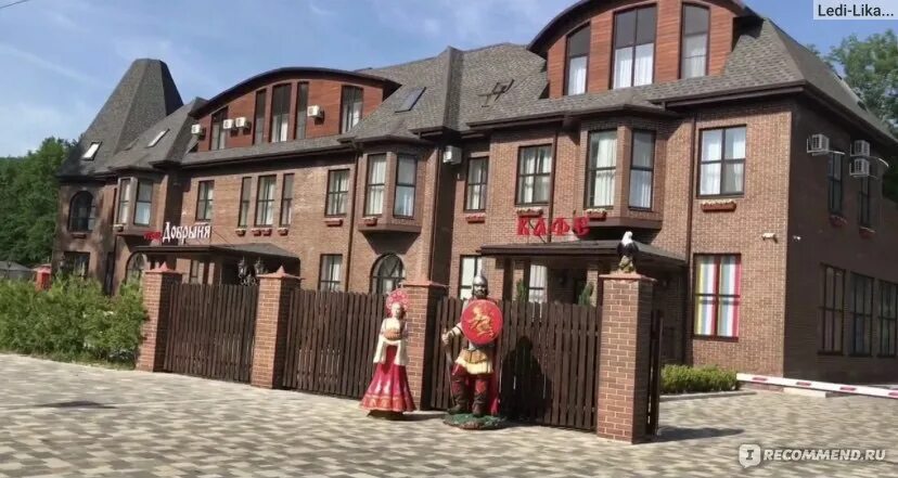 Отель Добрыня, Гуамка, цены от 4600 руб. 101Hotels.com