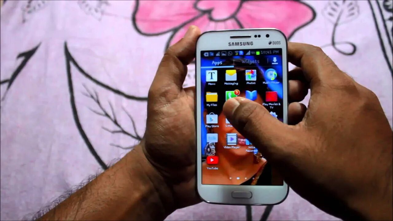 Как установить обои на телефоне самсунг. Samsung galaxy screenshot. рисунки сделанные на телефоне. картинки как делают телефоны. экран телефона для монтажа.