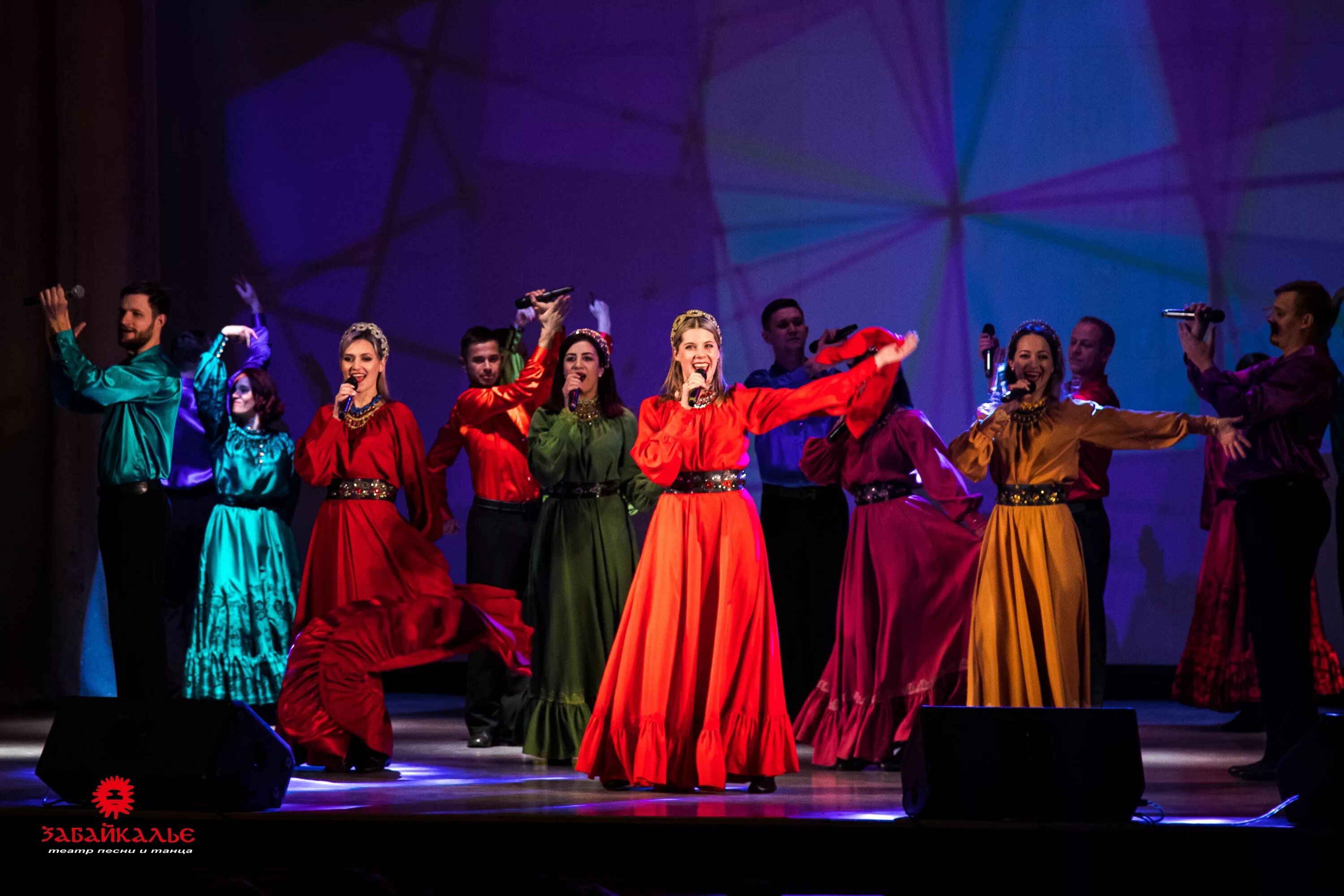 забайкальские танцы. танцы забайкалья. фолк театр забайкалье узенький проулочек. танцы забайкалья. фолк-театр "забайкалье" (чита).