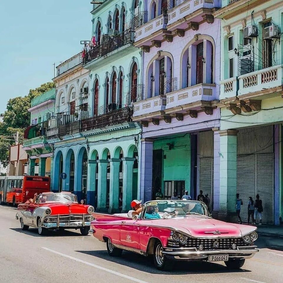 Куба время работы. Гавана Куба. La Habana Куба. Сьюдад-де-ла-Гавана. Куба Гавана Варадеро.