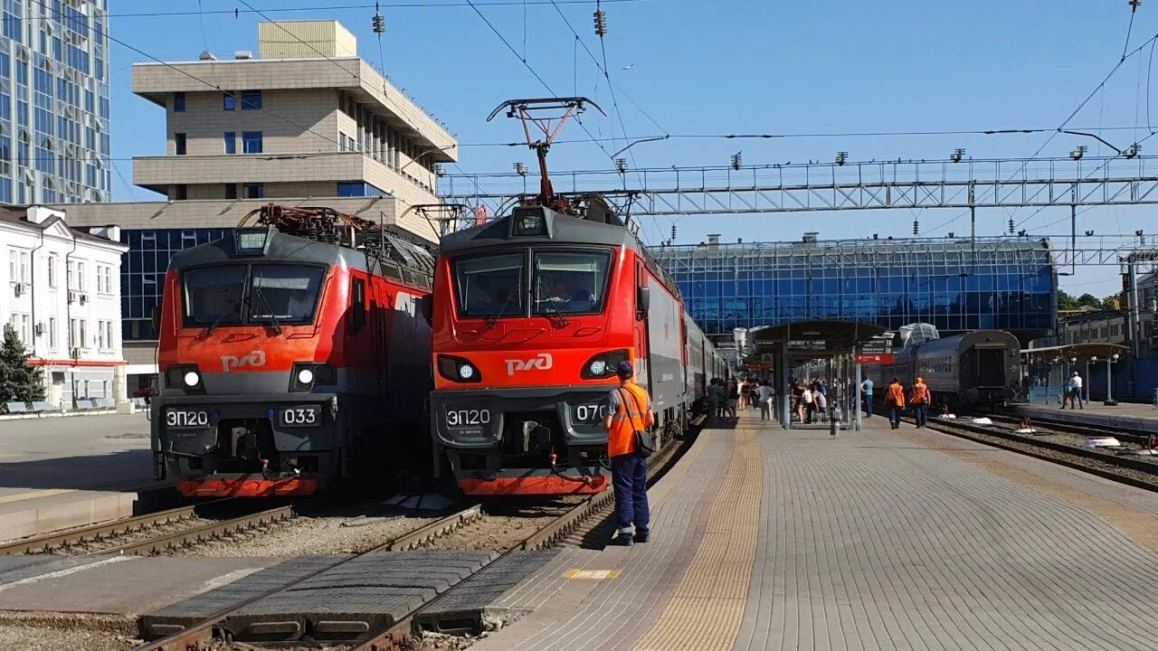 Можно поезда ростов на дону. Электровоз эп20 Казанский вокзал. Эп20 Ростов. Эп20 070. Эп20 054.