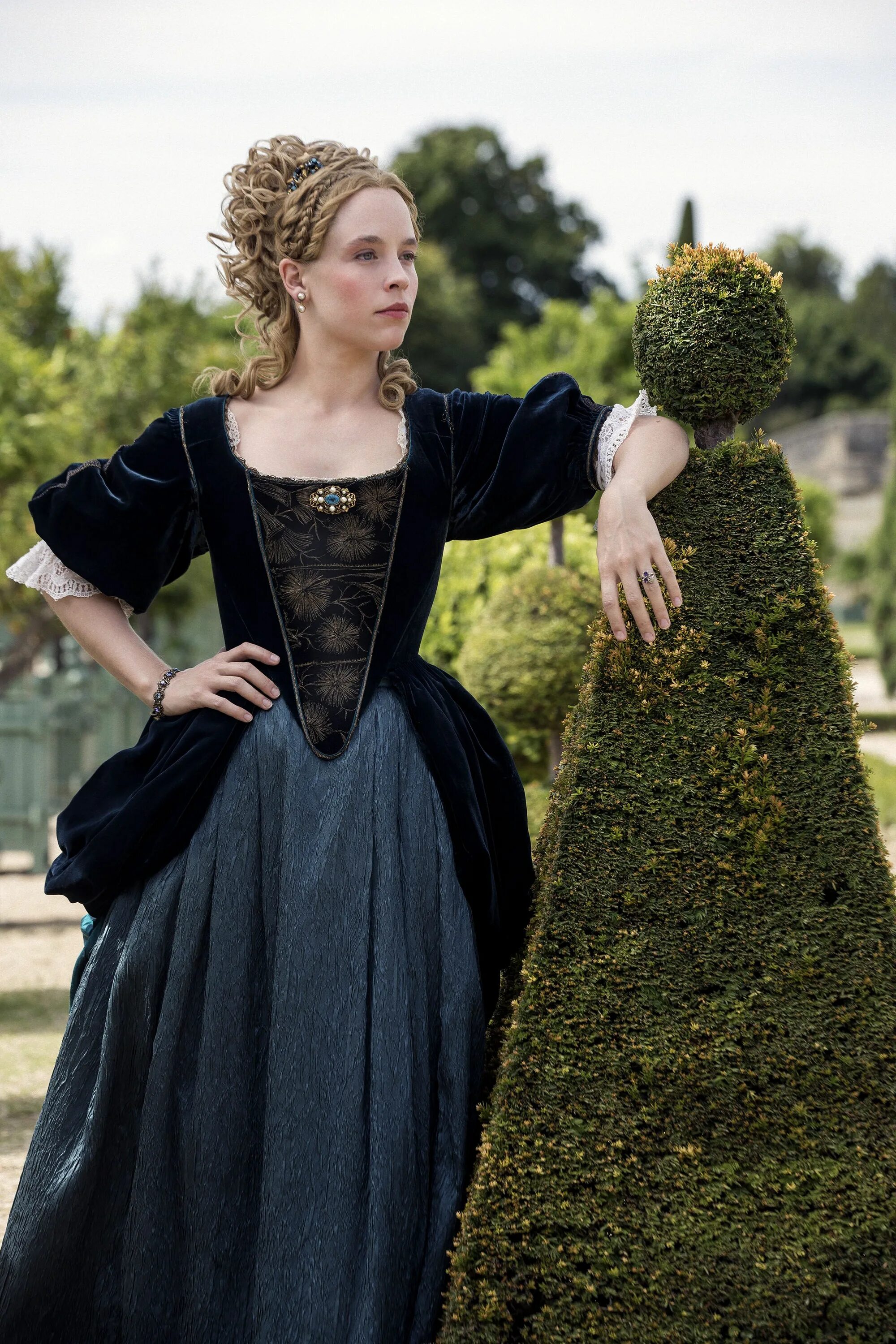 Платье Версаль 17 век. Мода Версаля. Платье версаль