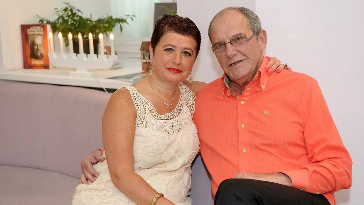 Виторган где сейчас находится. Эммануил виторган и ирина млодик. ирина млодик виторган. ирина млодик жена виторгана. эммануила виторгана ирина млодик.