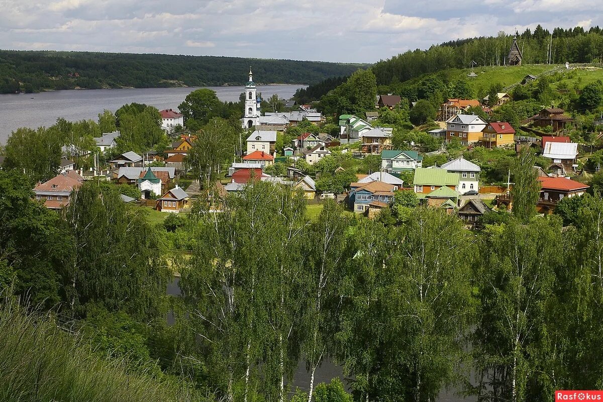Осень плес соборная гора. Вакансии плес ивановская область. Плёс ивановская область вичугский проезд. Вакансии плес ивановская область. Плёс костромская область фото.