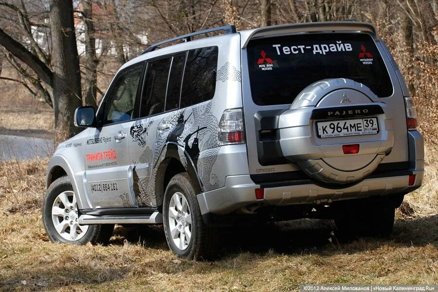 Ford explorer mitsubishi pajero второго поколения. Тесты паджеро 4. Тест драйв паджеро 4. Pajero 4 тест драйв. Тесты паджеро 4.