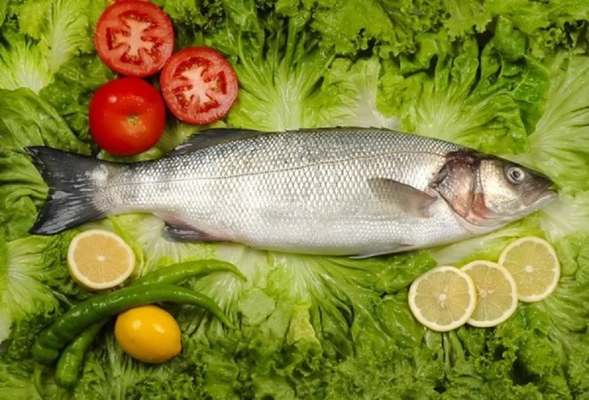 Fish product. Рыба еда. Здоровое питание рыба. Полезные продукты рыба. Рыба в питании дошкольников.