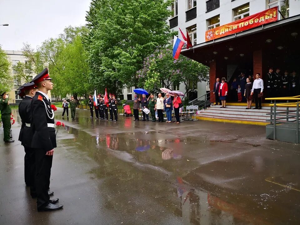 Школа 1324 корпуса. Школа 1324 Новогиреево. Ушаковский 1324. Школа 1324 Ушаковский корпус. Школа 1324 Сеченовский корпус.